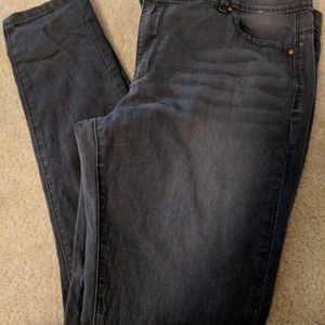 💞💞SOLD-Dark grey jeggings